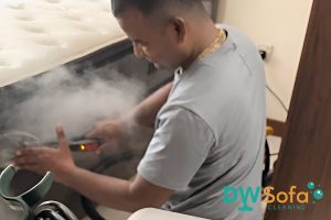 mattress-cleaning-services-sofa-cleaning-singapore-hdb-punggol-4