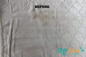 mattress-deeep-cleaning-services-dw-sofa-cleaning-singapore-condo-geylang-2
