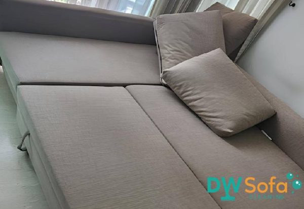 sofa-cleaning-services-dw-sofa-cleaning-singapore-condo-sengkang-1